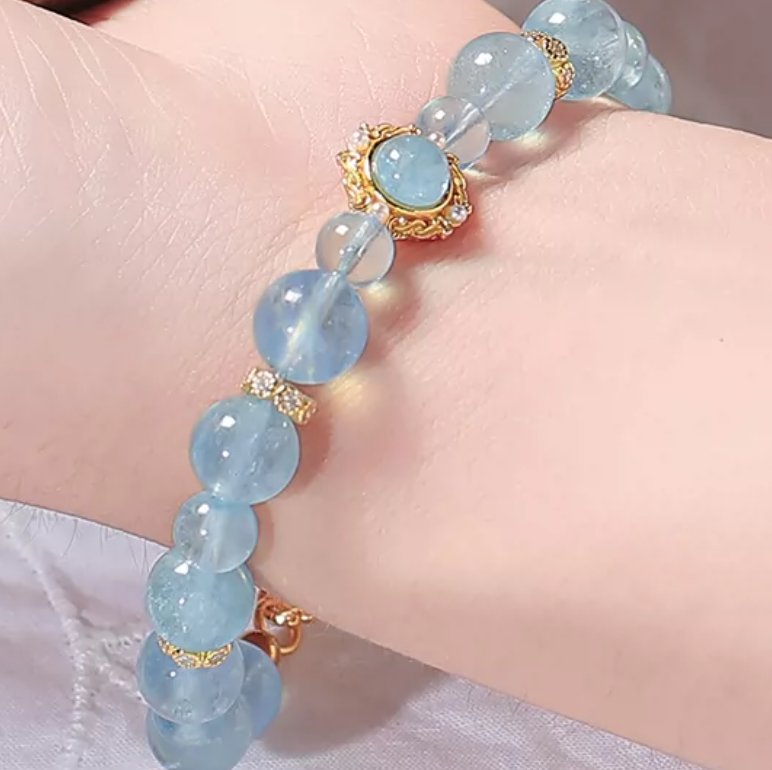 Ice-Clear Aquamarine Heritage Bracelet